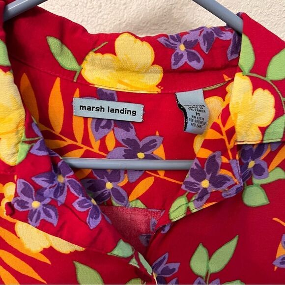 Marsh Landing Short Sleeve Floral Shirt Size Medium - Picture 4 of 4